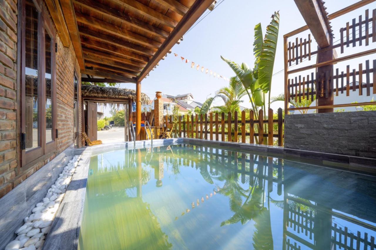 Wooden Hoian Homestay *