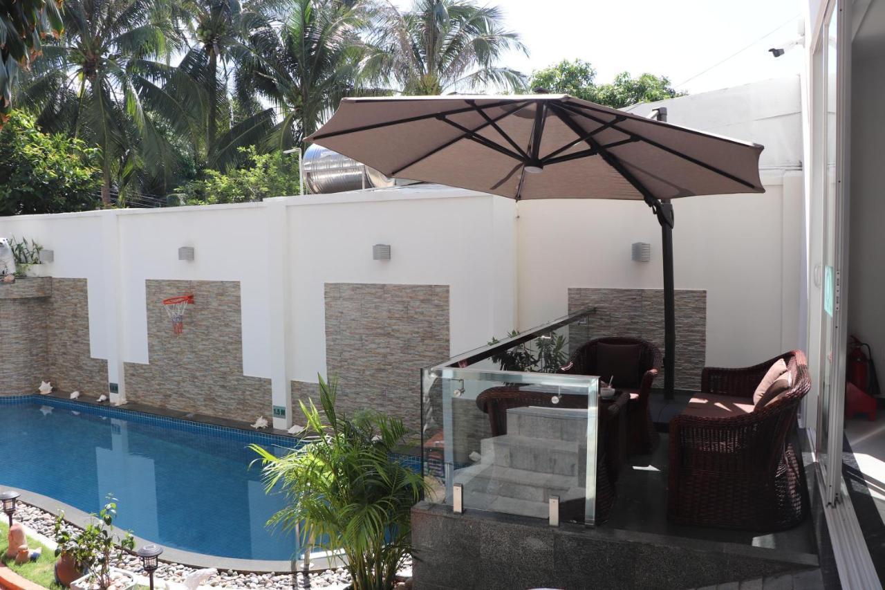 Qli Hotel 3*