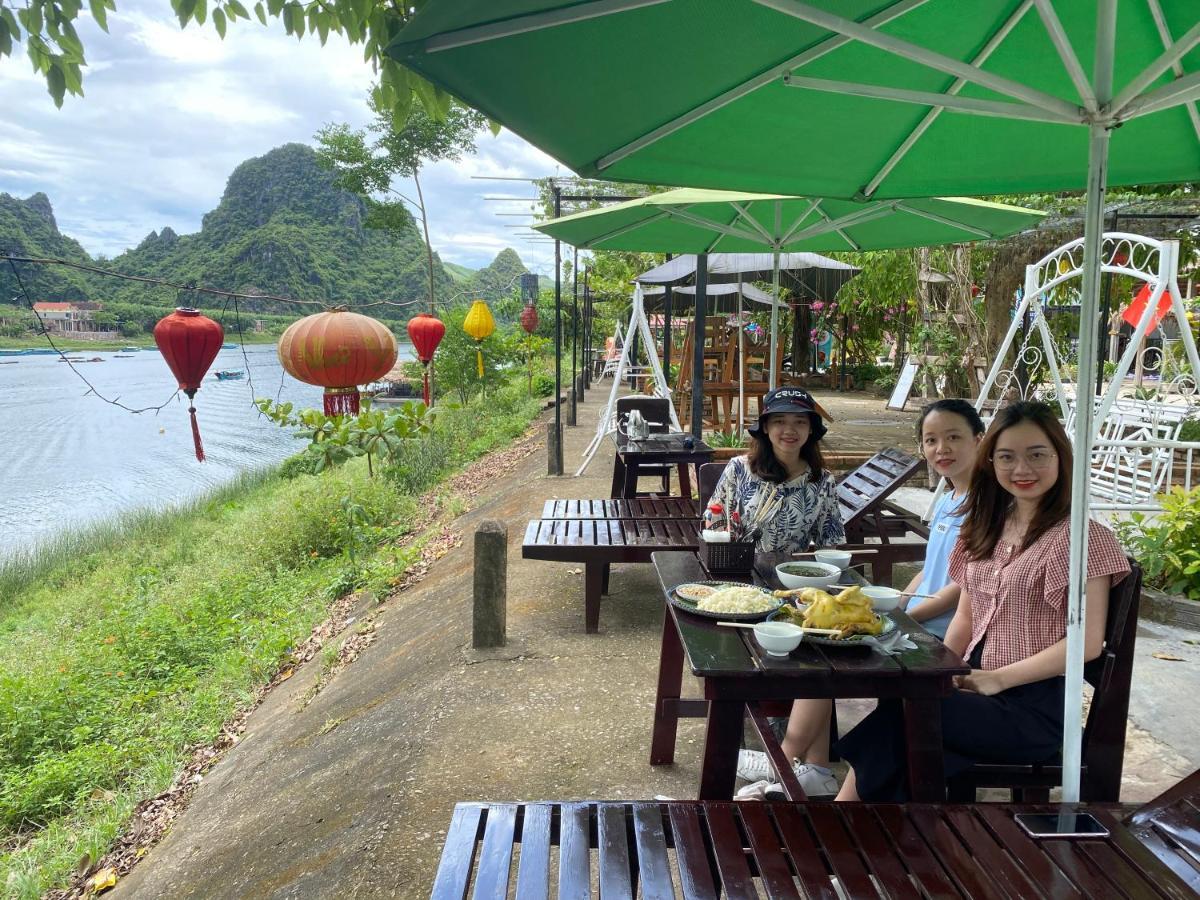 Hotel Son Doong Riverside