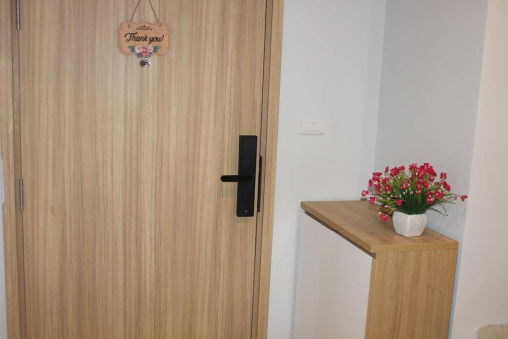 Sweethome1-can Ho 42m2 Co Bep, Phong Tam Nong Lanh Tai *