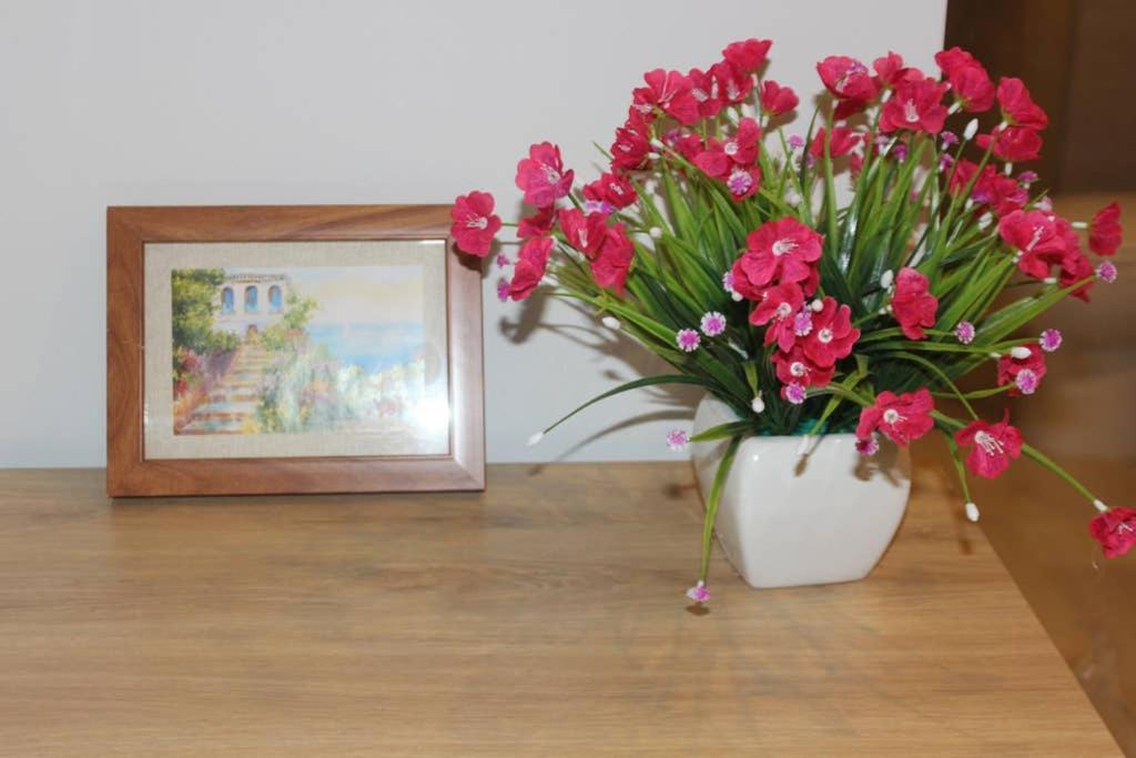 Sweethome1-can Ho 42m2 Co Bep, Phong Tam Nong Lanh Tai * Ha Long