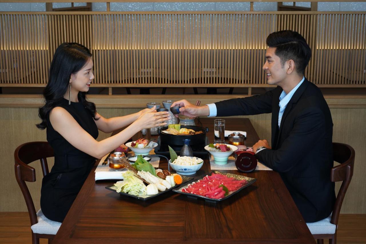 Khách sạn Nikko Phong 5*