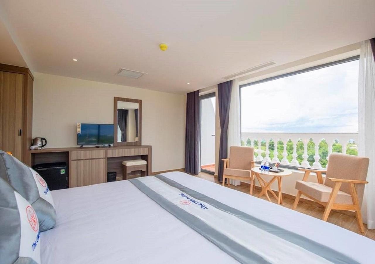 Hotel Um-pq