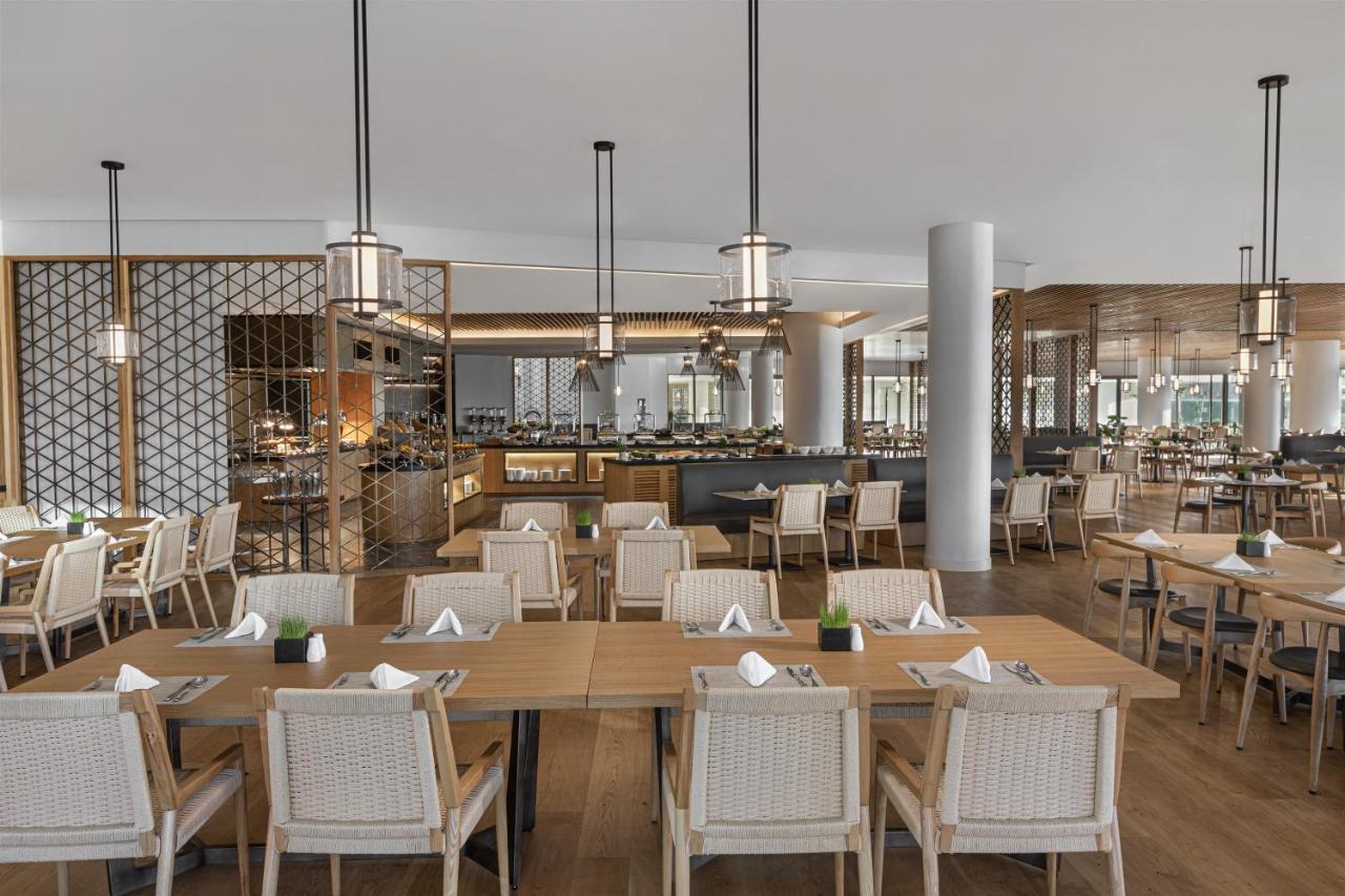 Alma Resort 5*