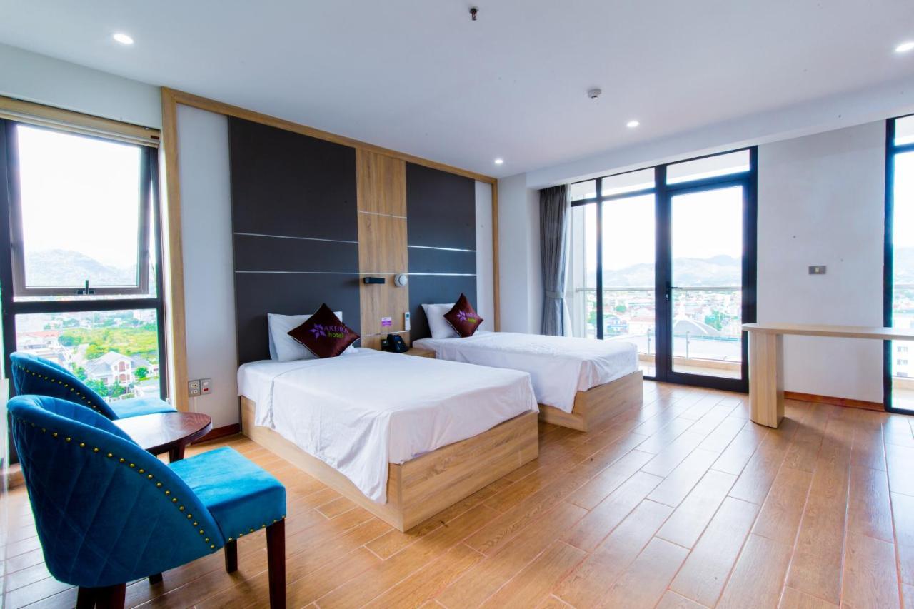 Hotel Sakura Hoa Binh