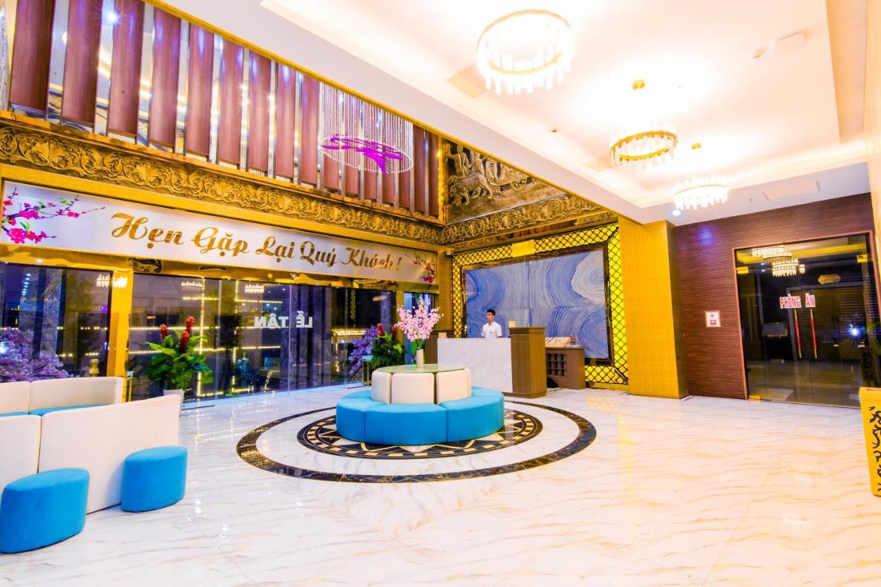 Sakura Hotel Hoa Binh