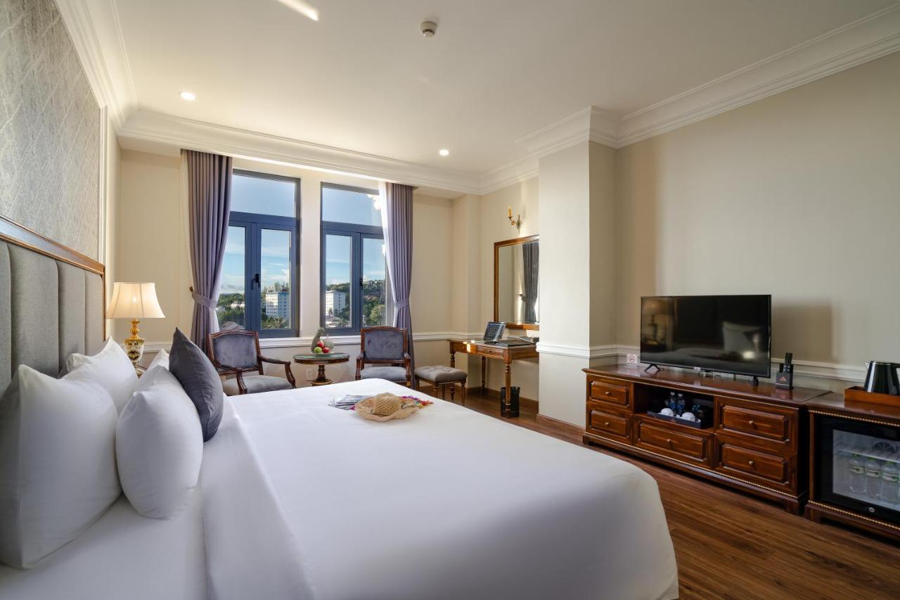 Hotel Avs 4*