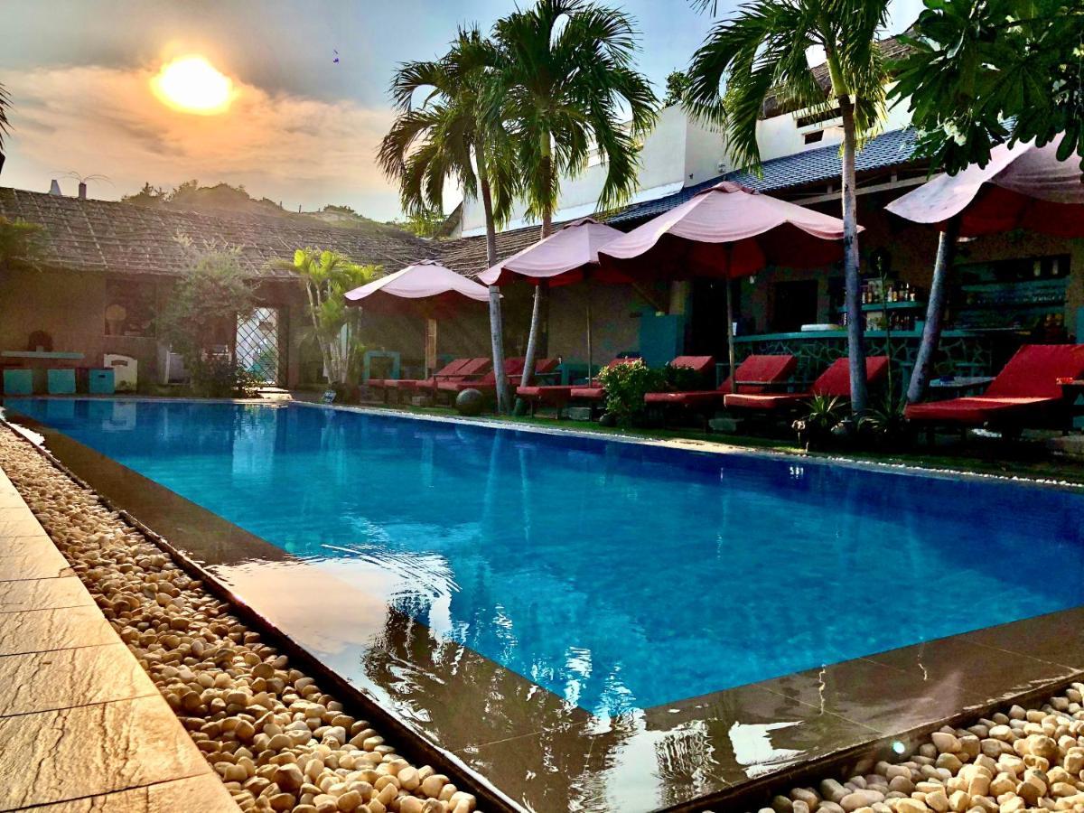 Hills Bliss 3*