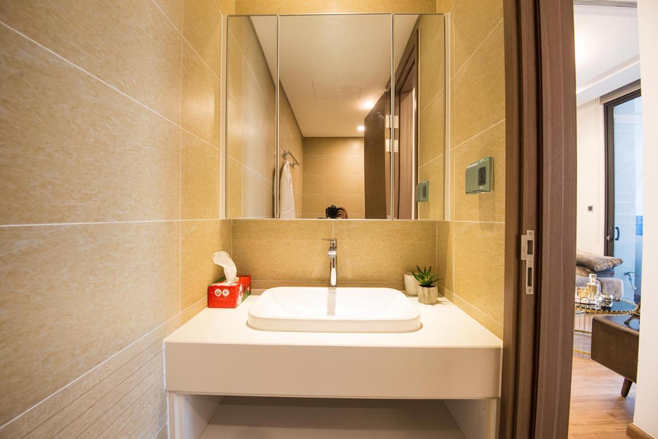 Apartment 22housing Vinhomes Metropolis & *