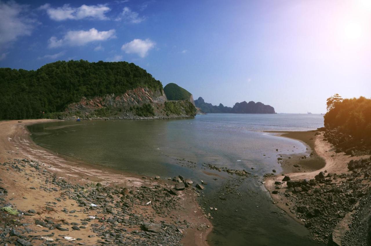 Gieng Ngoc Khách sạn Dong Khe Sau