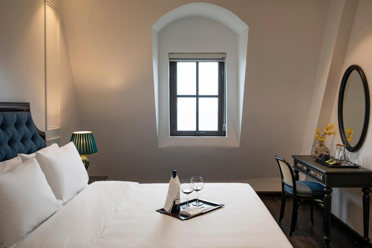 Essence Hotel