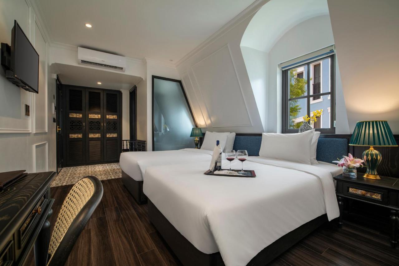 Essence Hotel Hạ Long