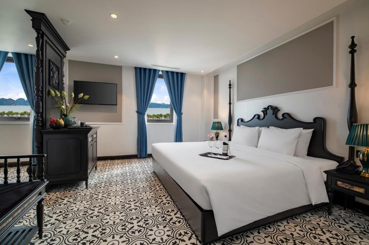 Essence Hotel