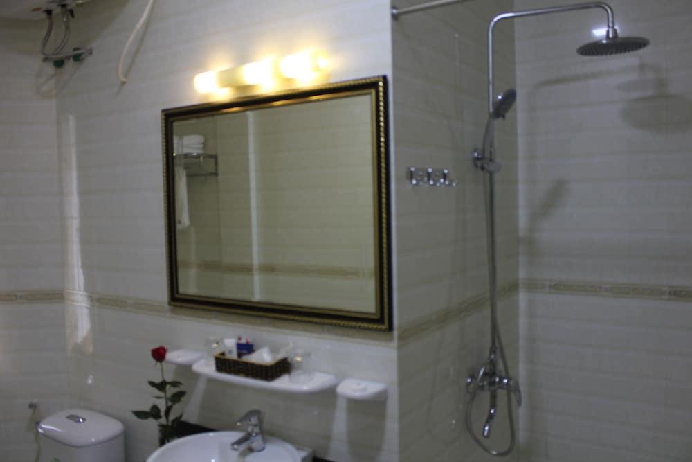 ánh Sao Khách sạn 2*