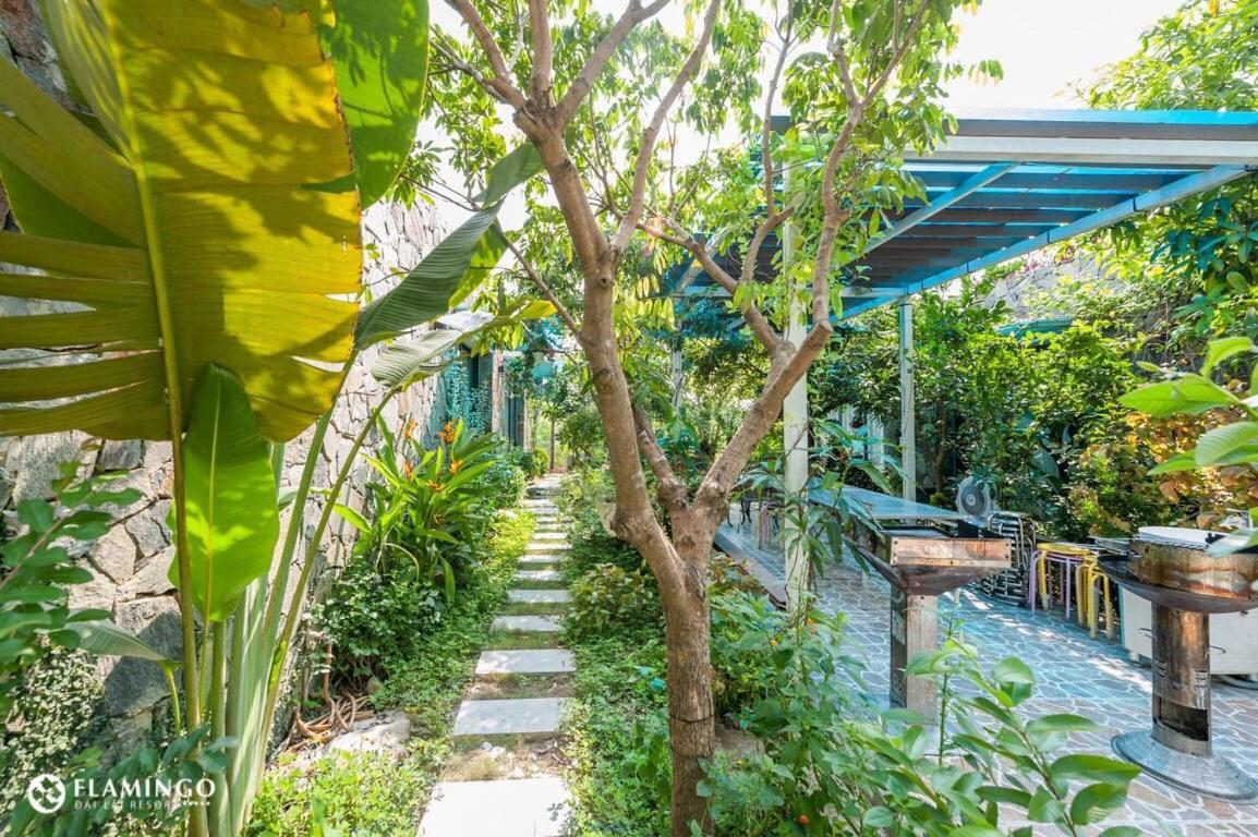 Bom Homes - Flamigo Dai Lai Resort- Full Service *