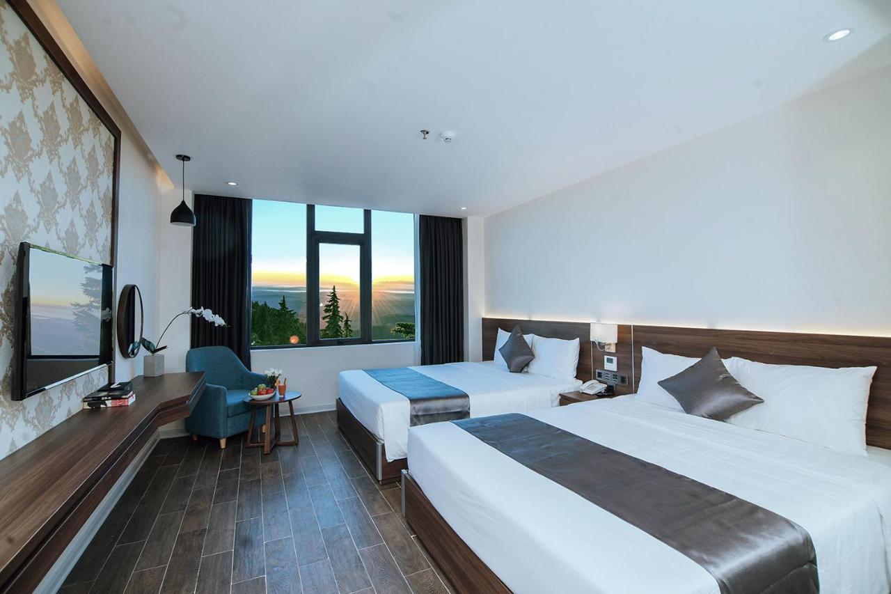 Phuong Bac Luxury Hotel