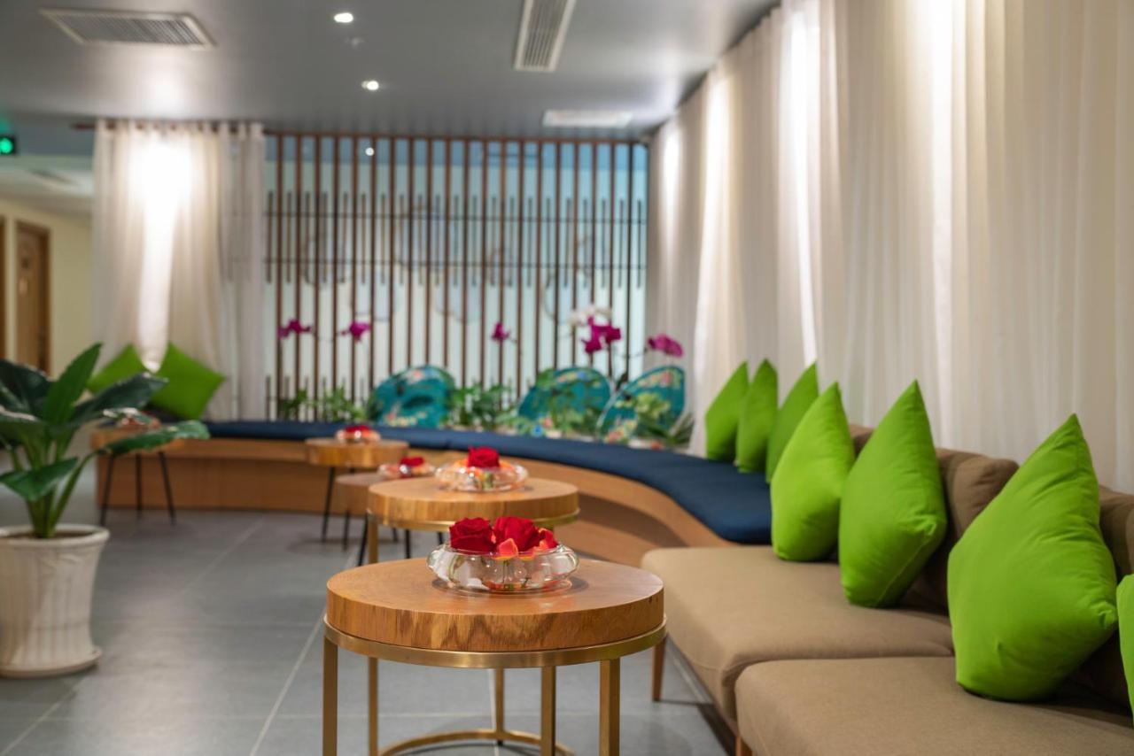Dusit Princess Moonrise Resort Phu Quoc
