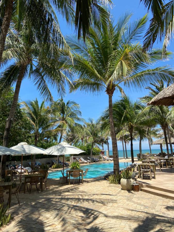Sailing Club Mui Ne Resort 4*