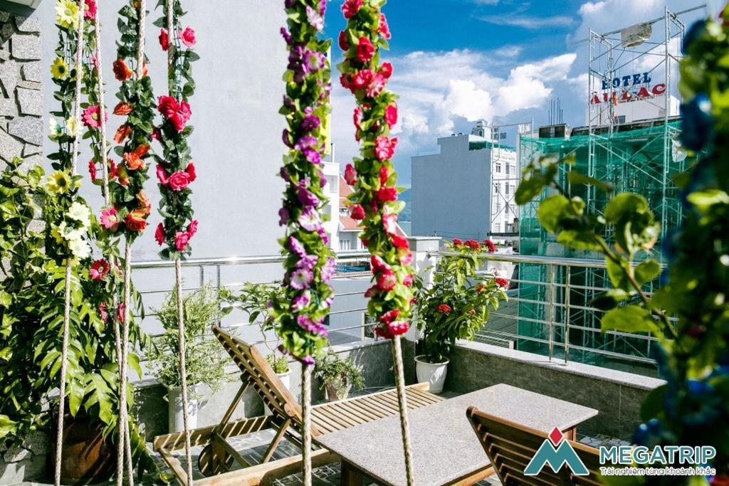 Nha Muoi Aparthotel 2*