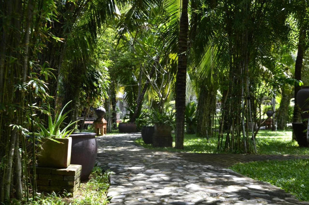 Resort Some Days Of Silence And 4*