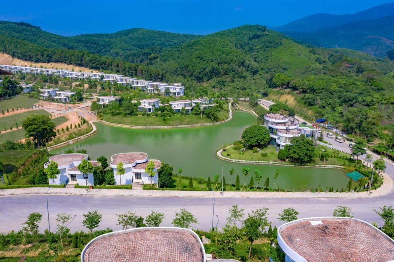 Khu nghỉ mát Ivory And Hoa Binh