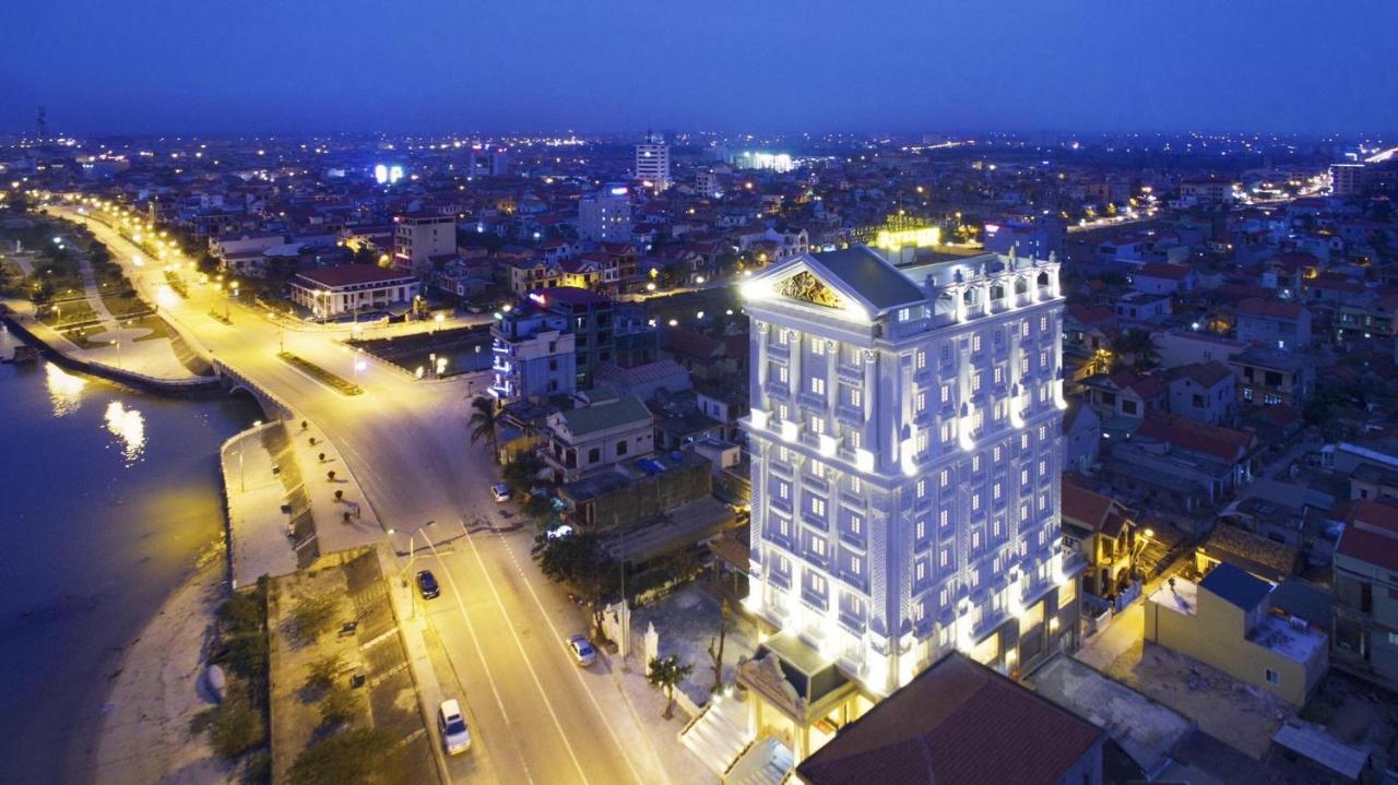 Khách sạn Riverside Quang Binh Ðồng Hới