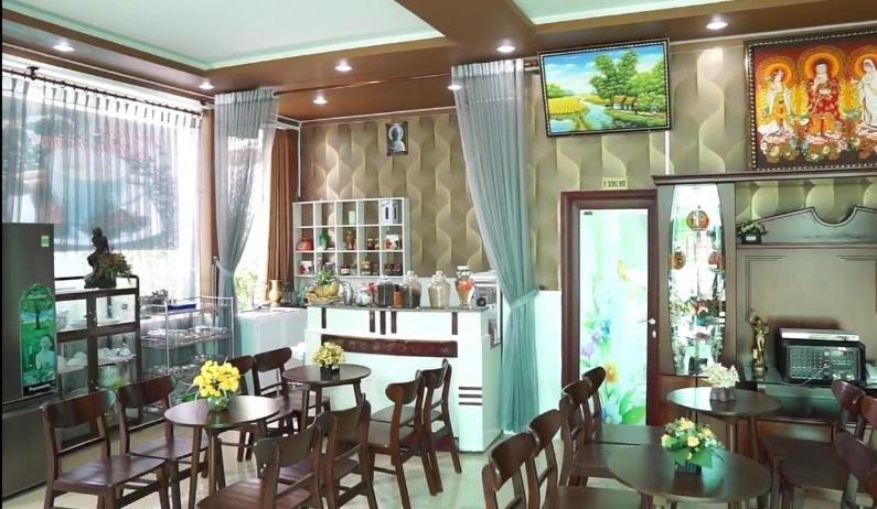 Ngoc Hung Hotel