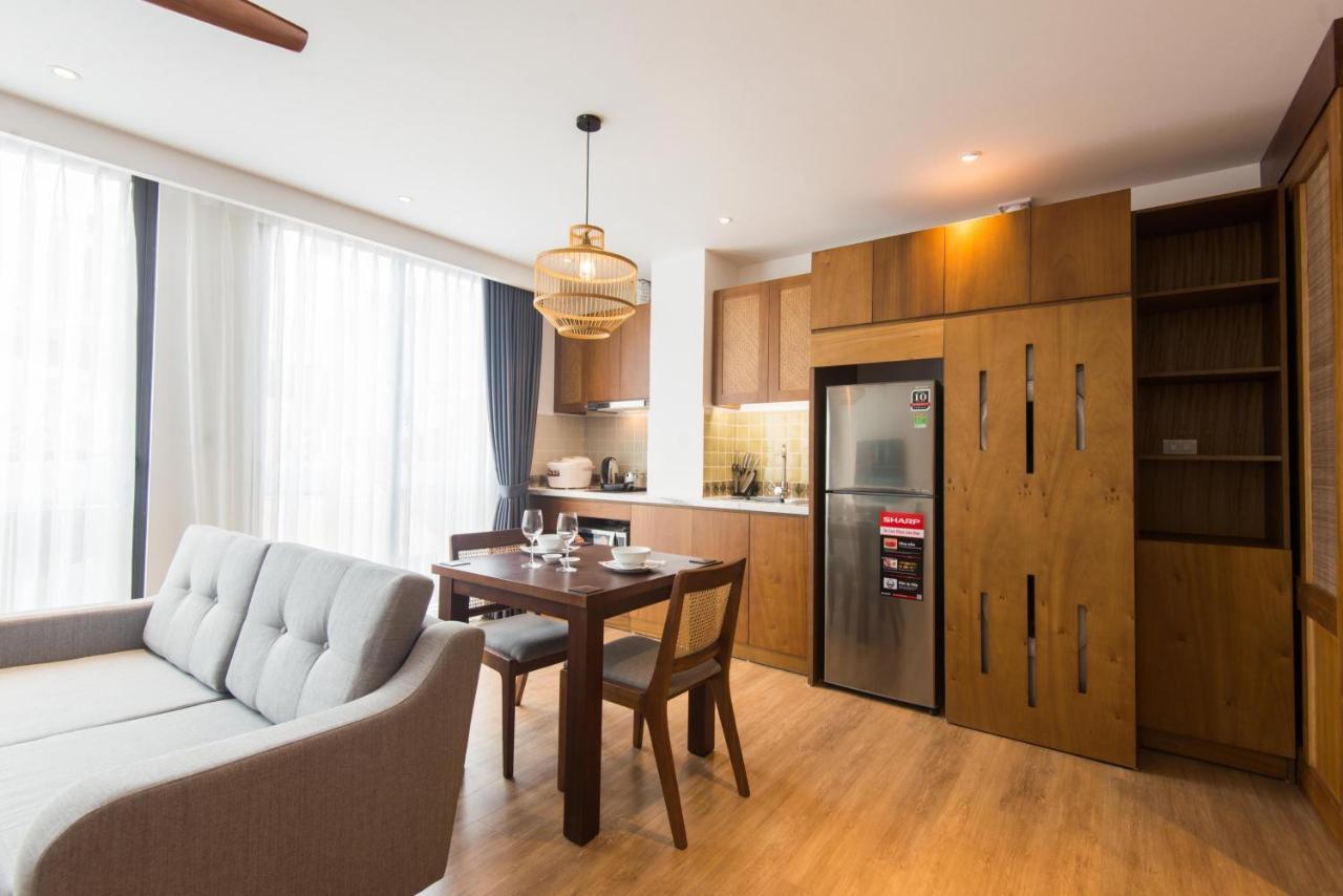22housing & 81 Linh Lang Apartment