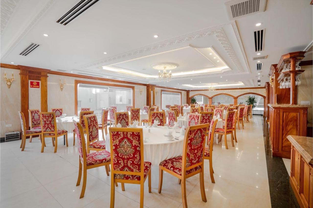 Khách sạn Riverside Quang Binh