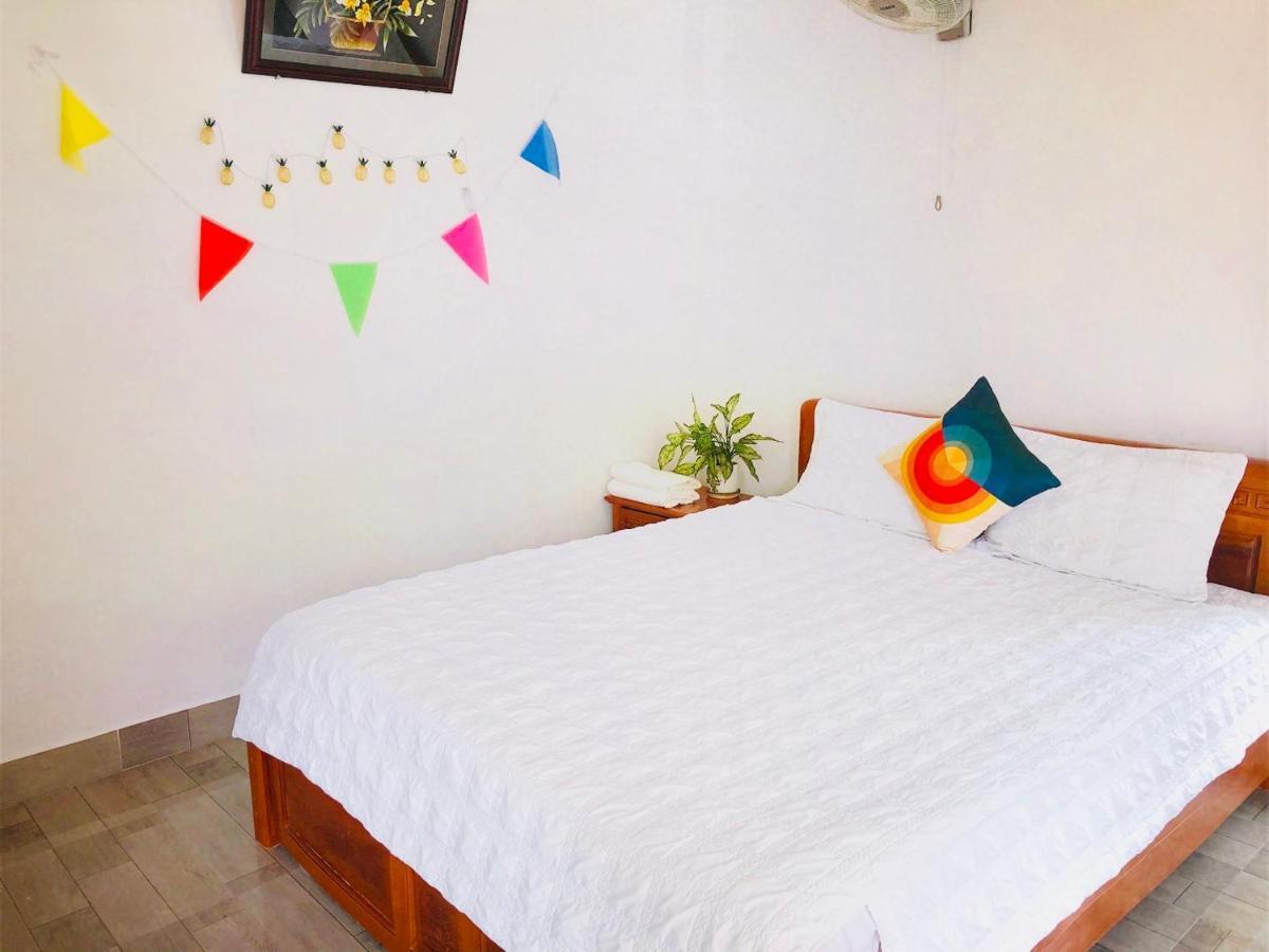 Her Bungalow 2*