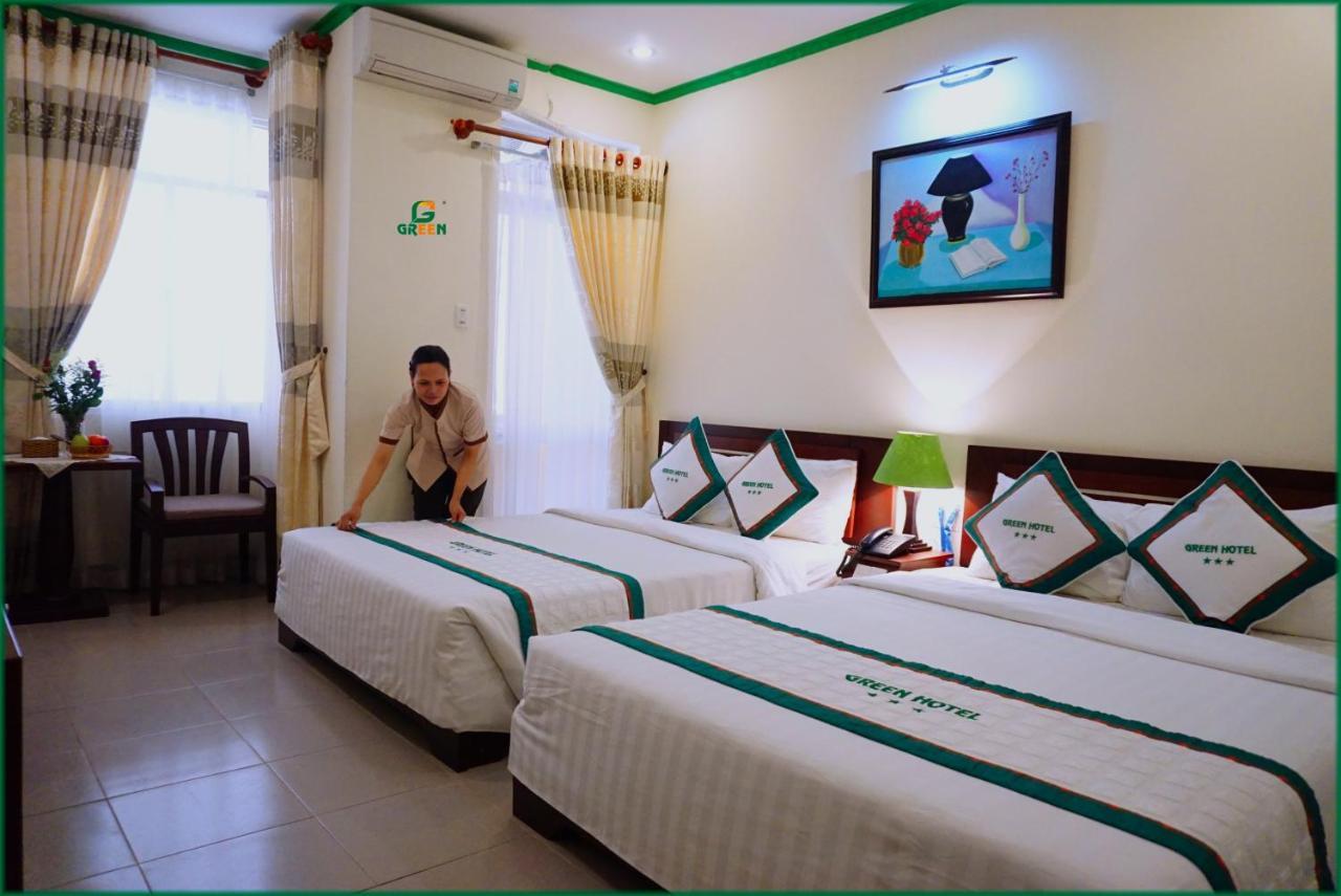 Khách sạn Green Hotel