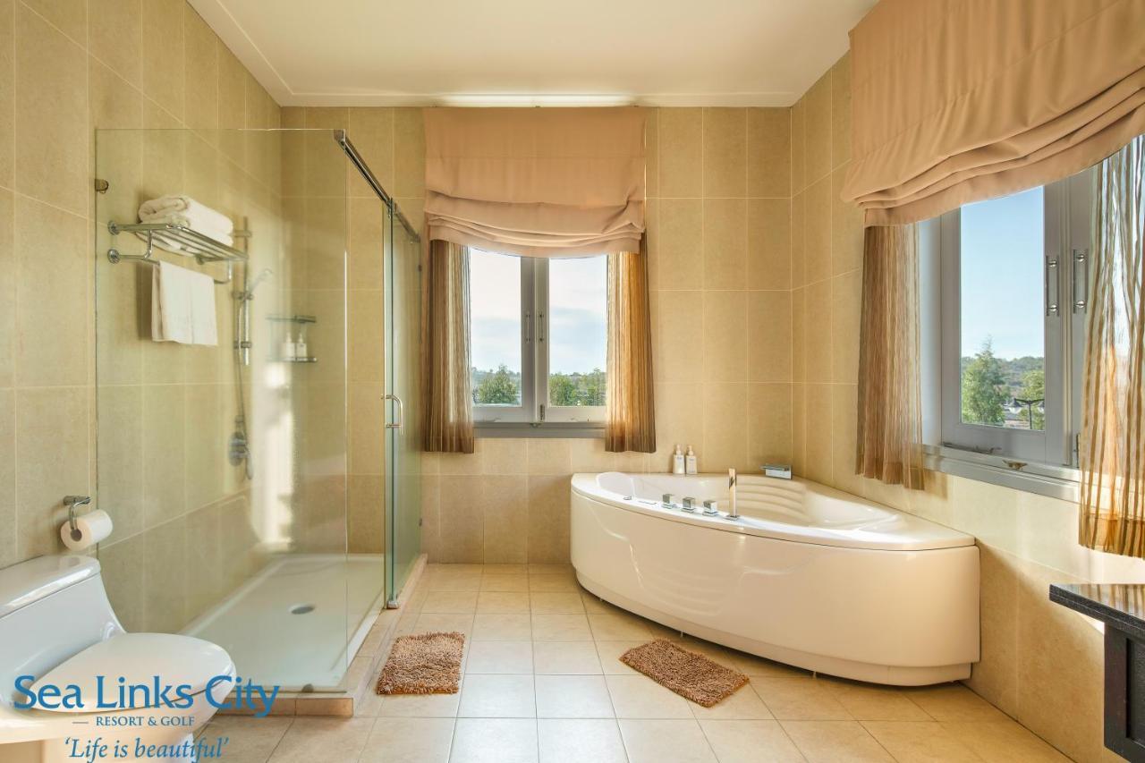 Villa Sea Links *