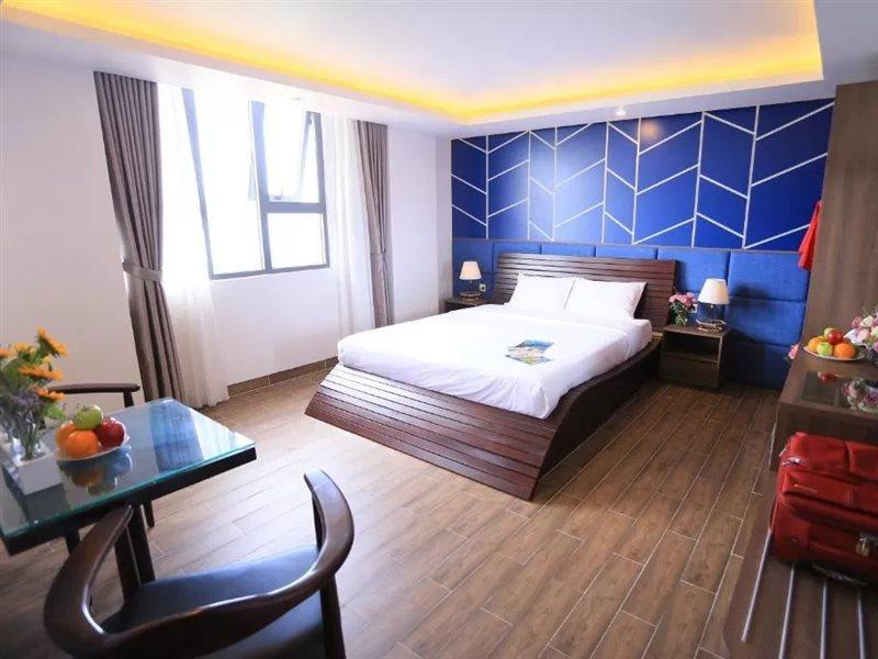 Hotel Azura Gold & 4*