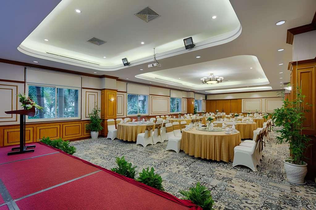 Hotel Halong Plaza