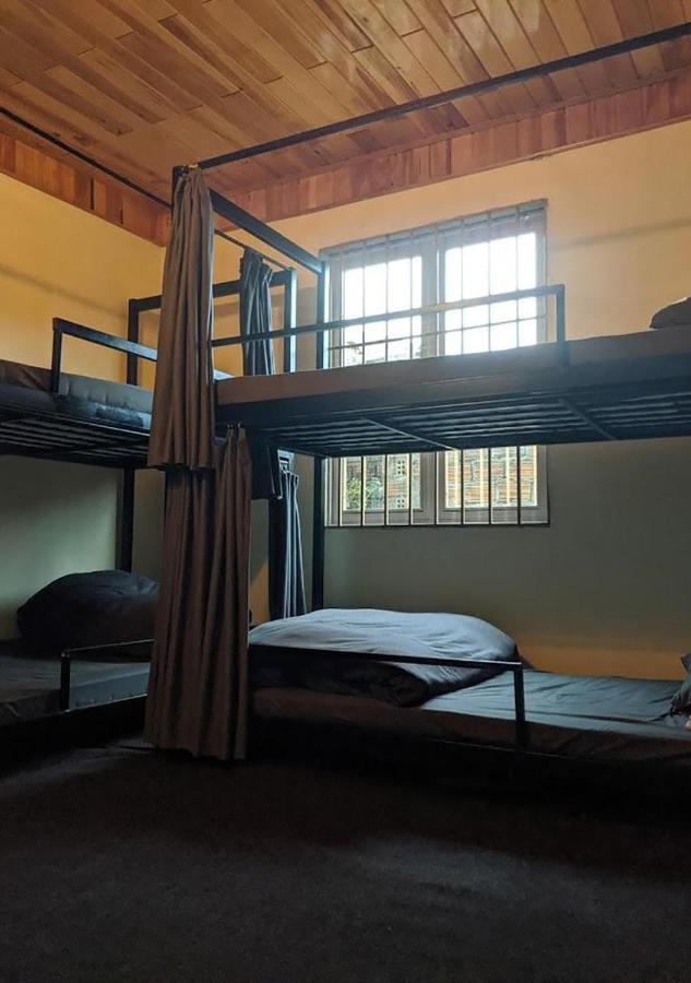 Hostel Big Mang Den Kon Von Kla