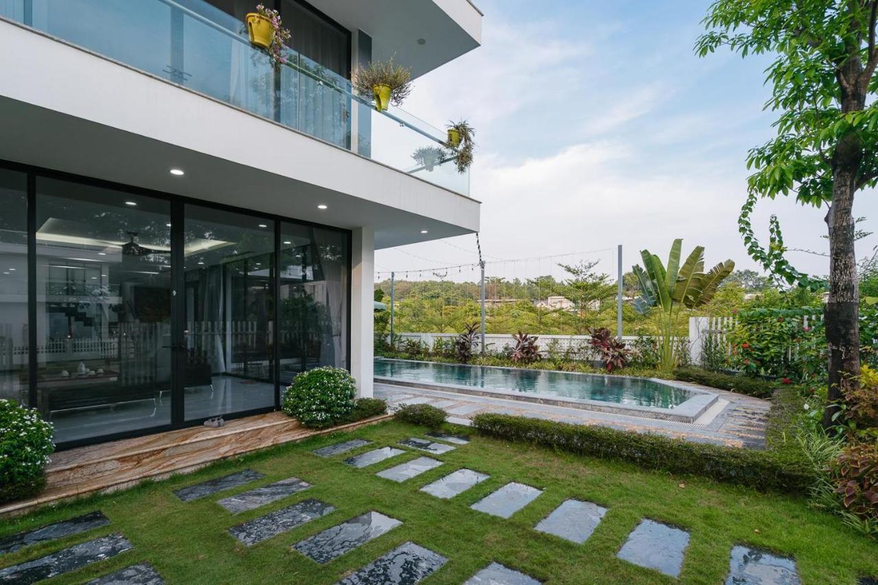 Villa Flamingos Dai Lai - Tu Nhan Co Bbq Hanoi