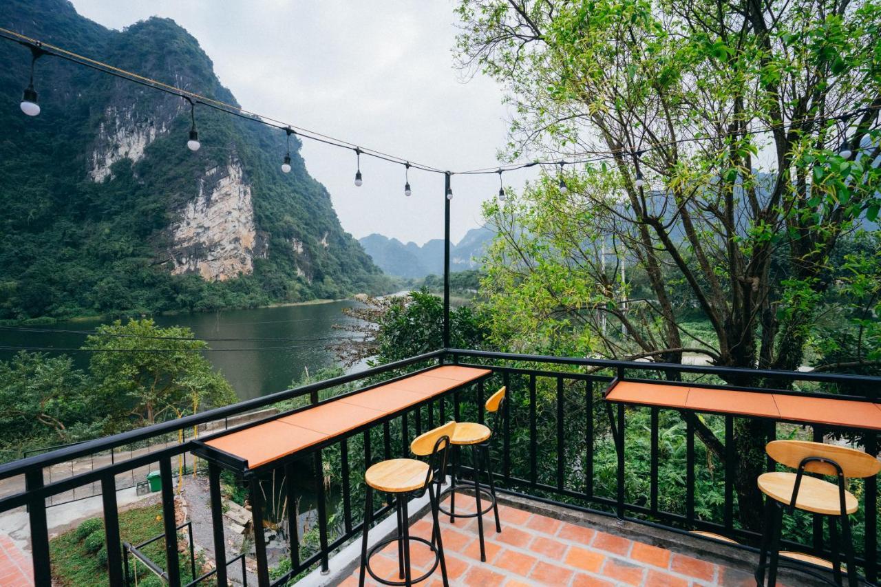 Trang An Freedom Hood Ninh Binh