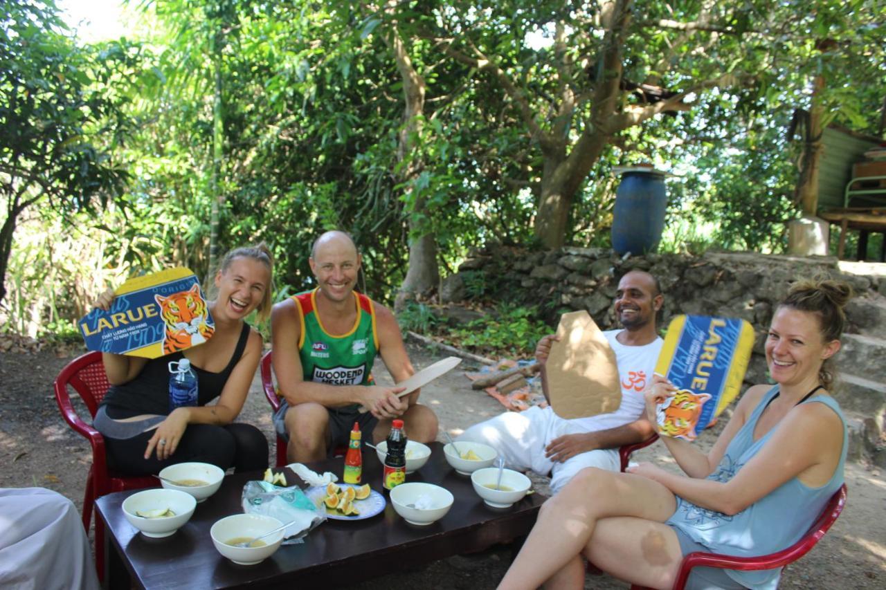 Cham Island Smiles Homestay *