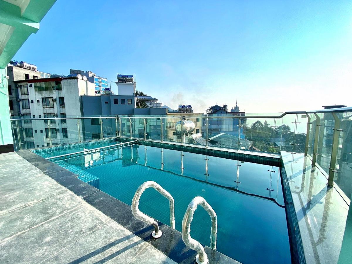 Ngoc Son Hotel *