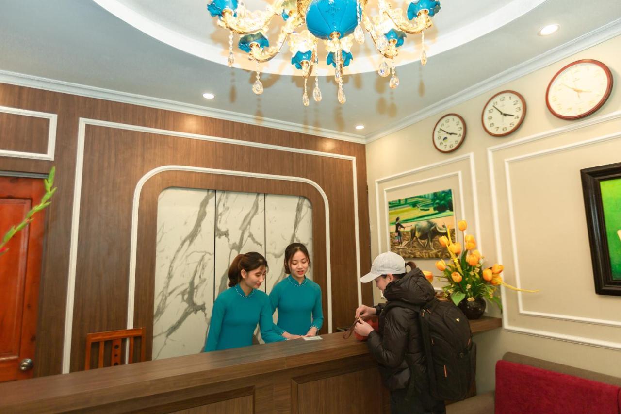Unique Hotel