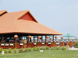 Khu nghỉ mát Forever Green 4*
