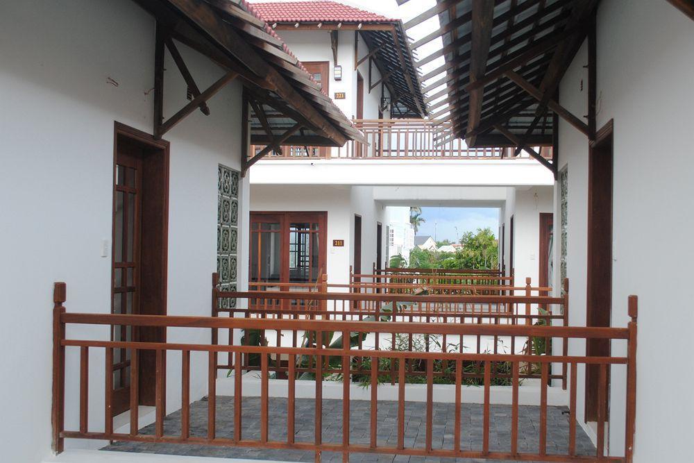 Riverside Bamboo Khách sạn