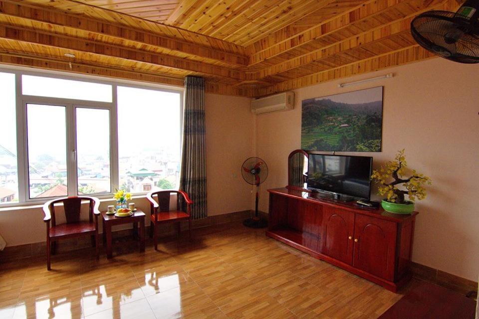 Khách sạn Ngan Nga New *