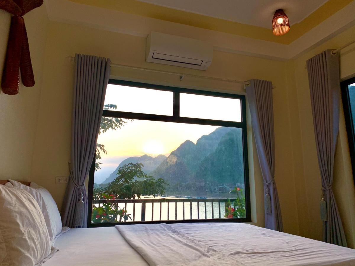 Hotel Coco Riverside