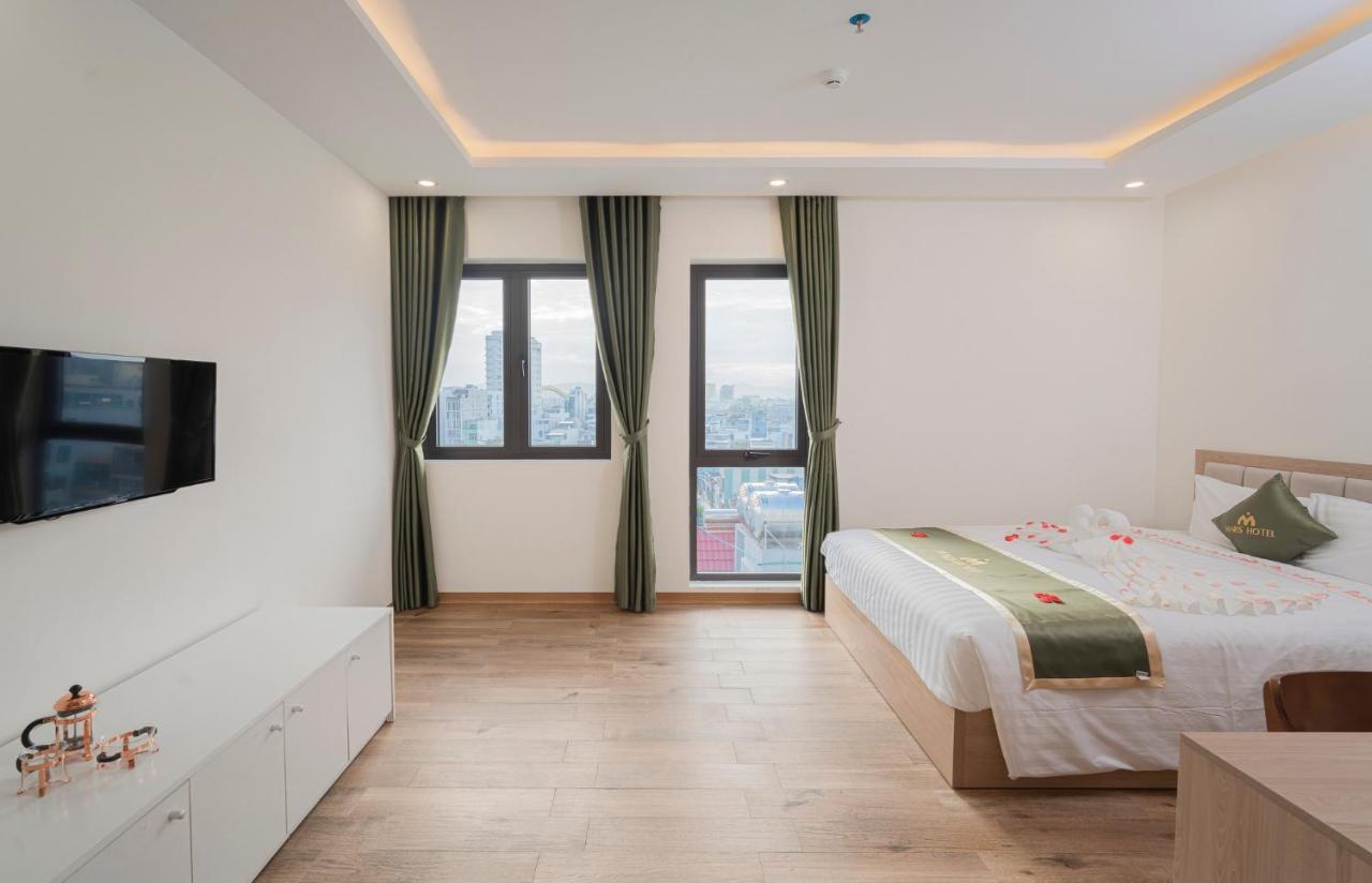 Maris & 3* Đà Nẵng
