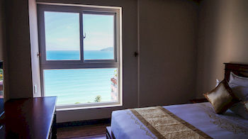 Khách sạn Palace 4*