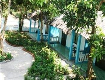 Sunny Hotel