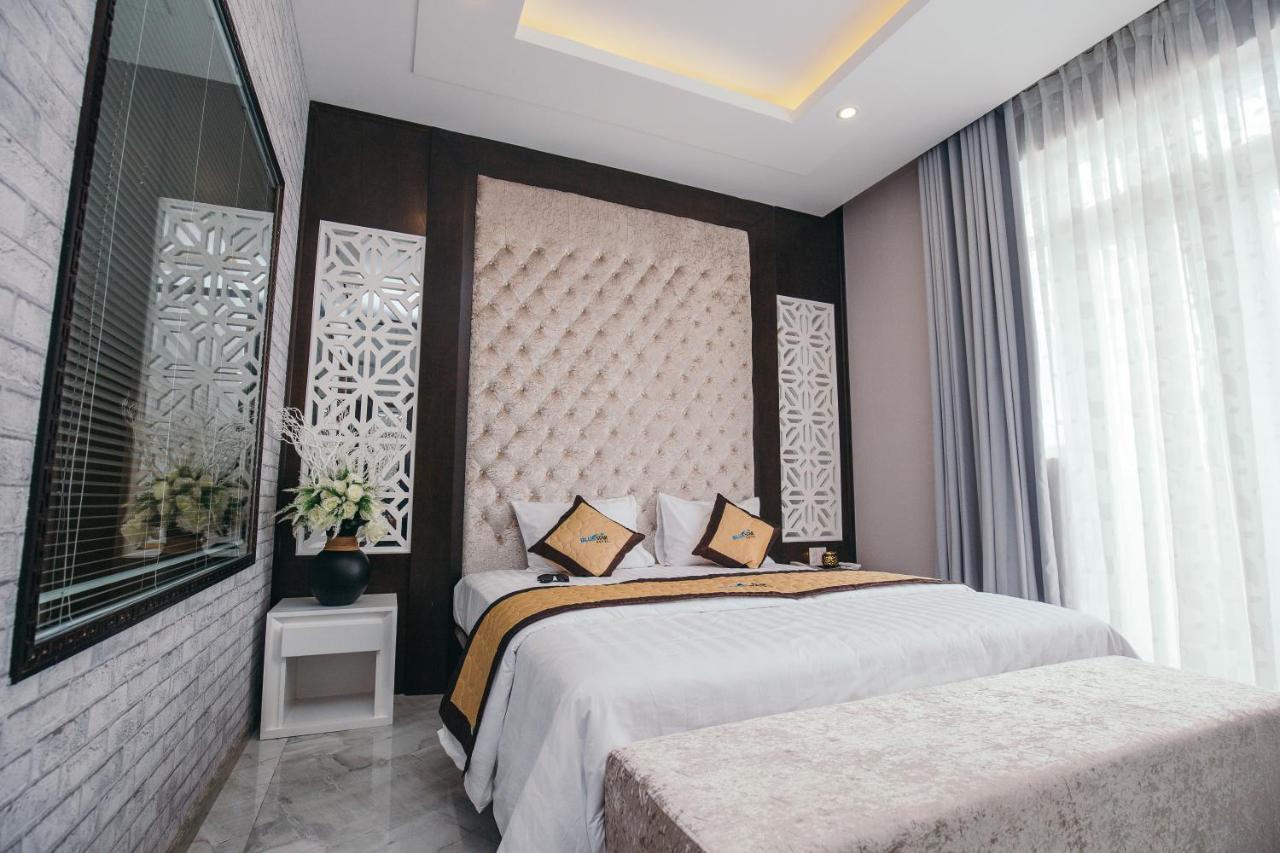 Blue Star Hotel