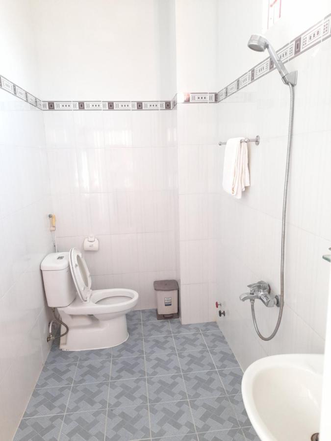 Minh Ngoc Hotel *
