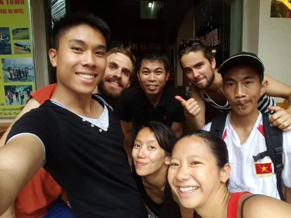 Ngan Nga New *